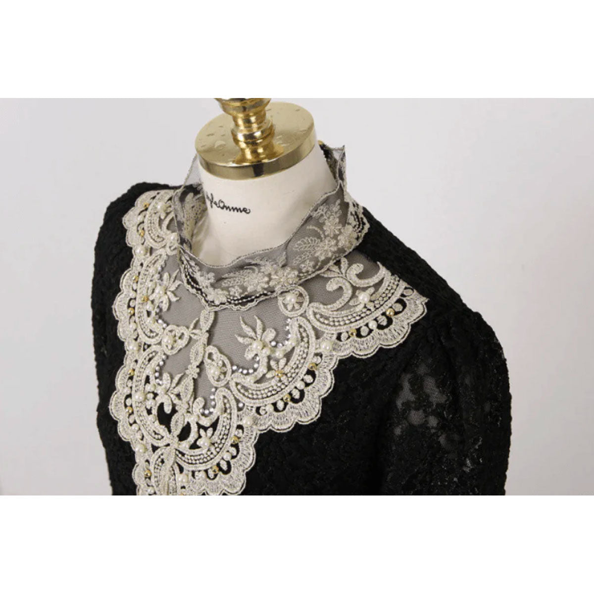 Blouse Femme Brodée Chic 8