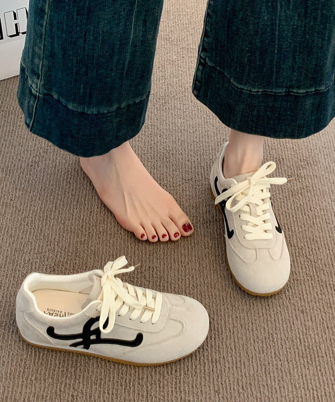 Chaussures plates décontractées à lacets pour femmes 1