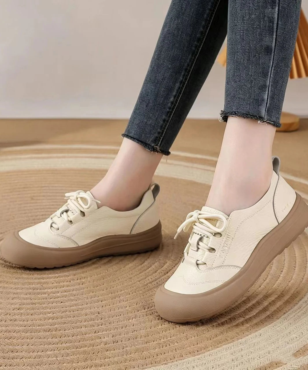 Chaussures plates décontractées à lacets pour femmes 2