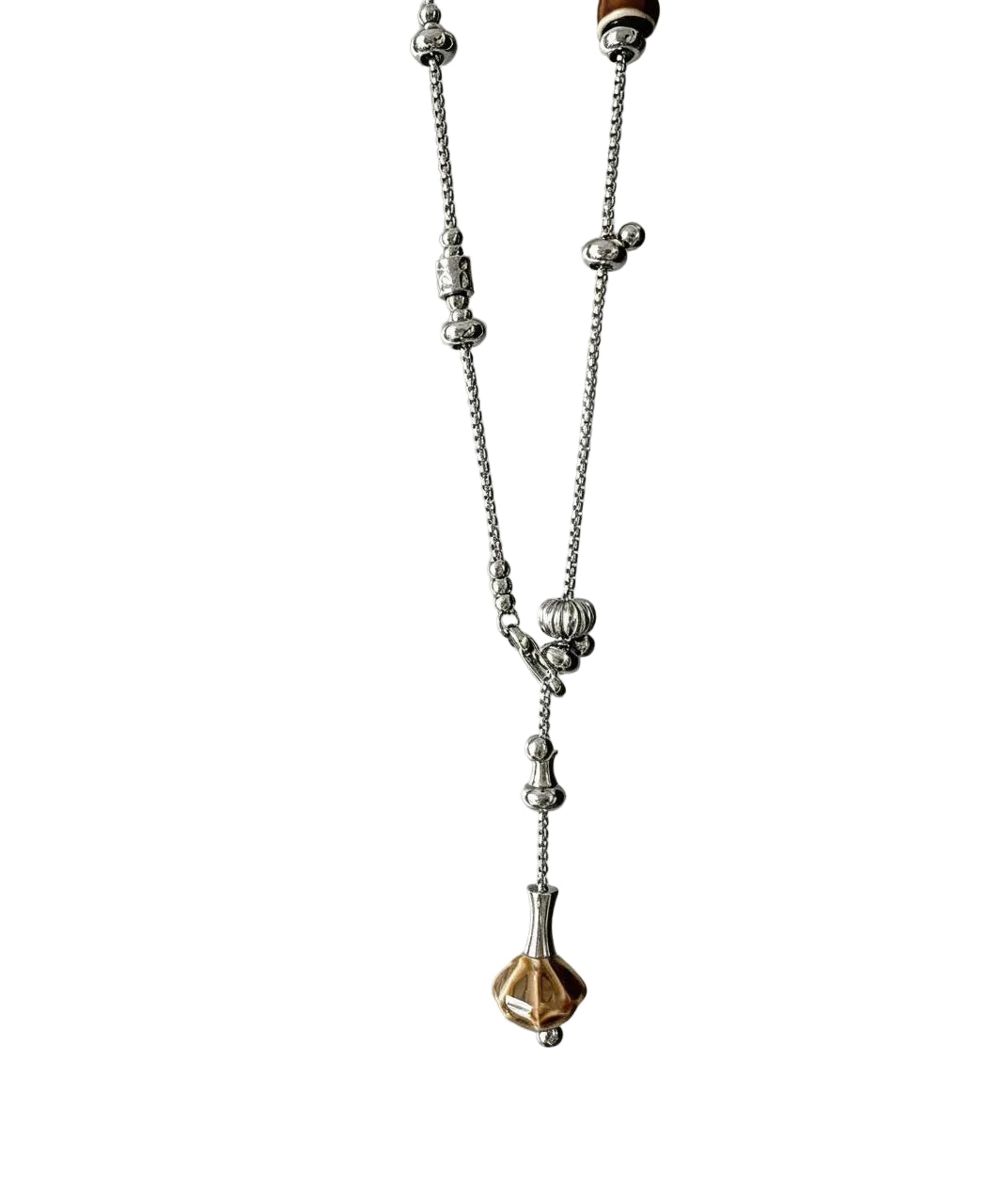Collier Femme Lariat Boho avec Perles Élégantes et Détails Modernes 4
