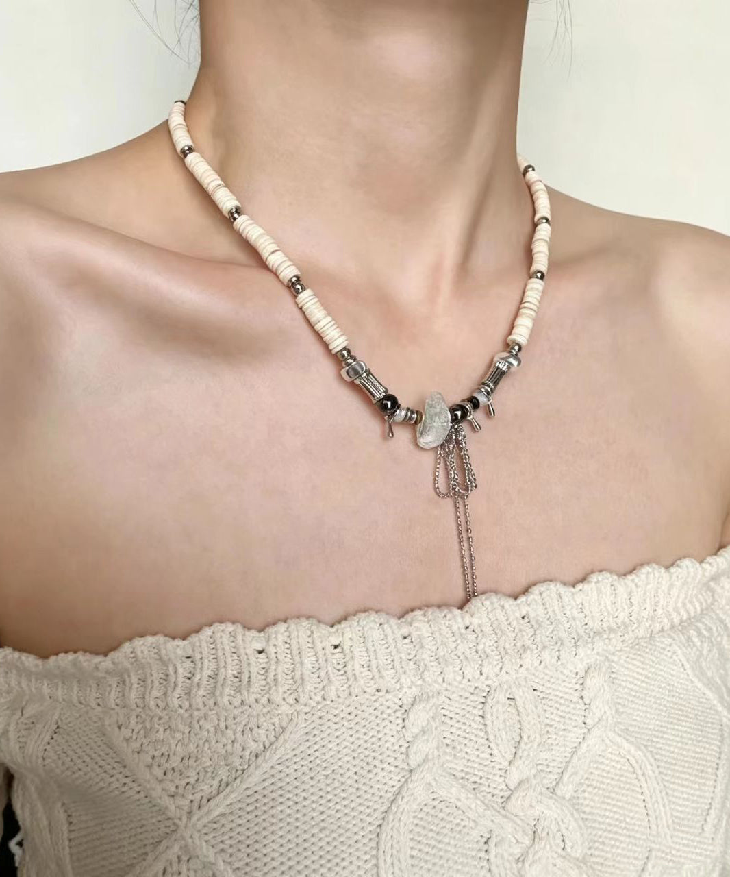 Collier Femme Style Boho avec Pendentif en Perles et Coquillages 1