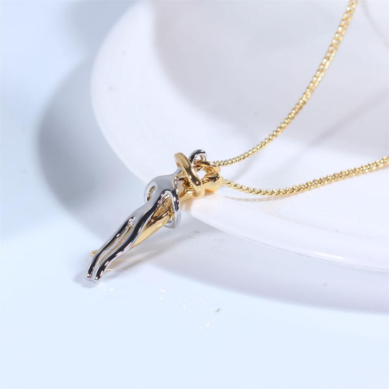 Collier Pendentif Amour pour Femme 2