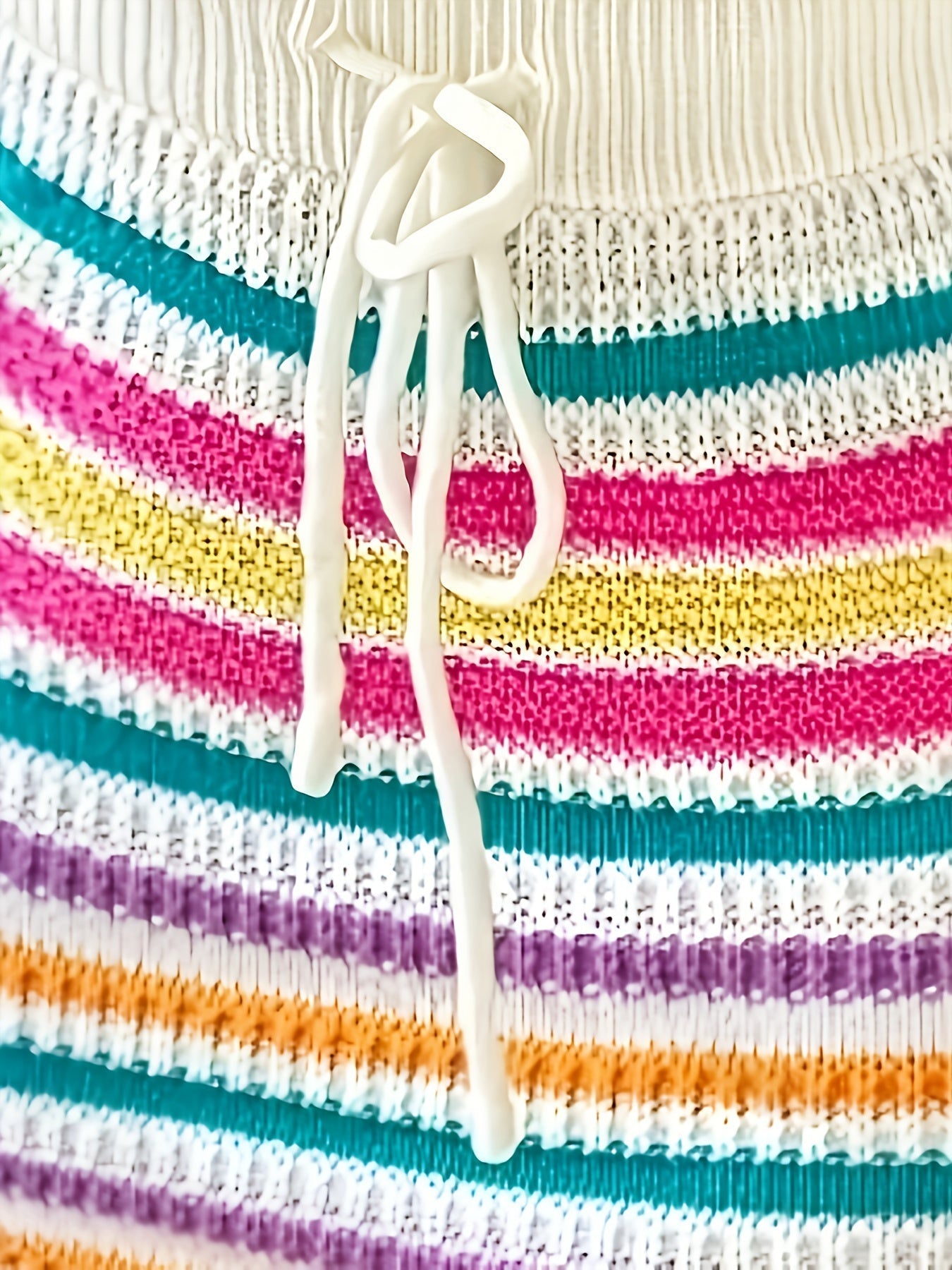 Ensemble Femme Haut Court Dos Nu et Mini Jupe Rayée 4