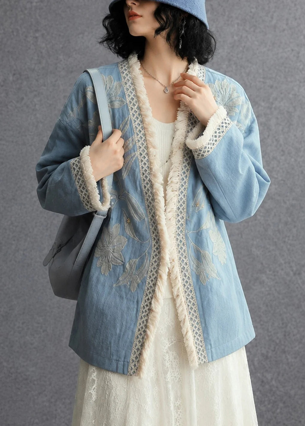 Gilet oversize pour femme style brodé automnal 3