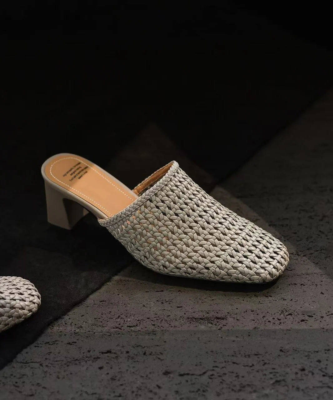 Sandales Femme Tissées à Talon Compensé Moderne 0