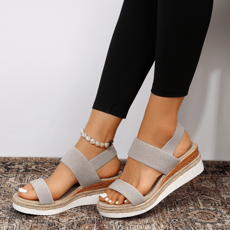 Sandales à plateforme pour femmes au style sportif 8