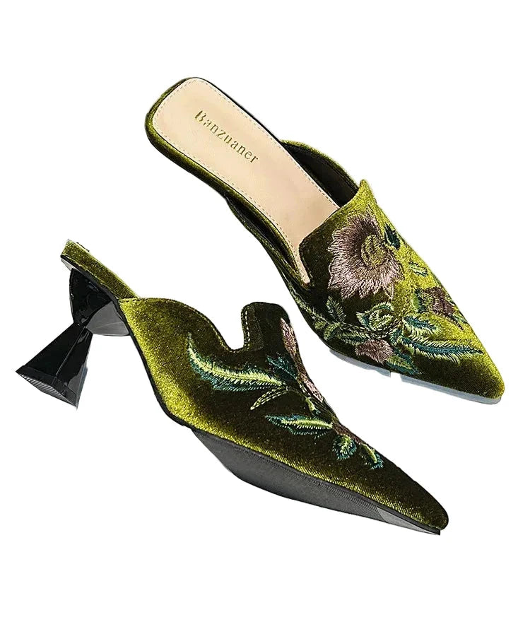 Sandales à talons pour femmes à bout pointu avec broderies 4