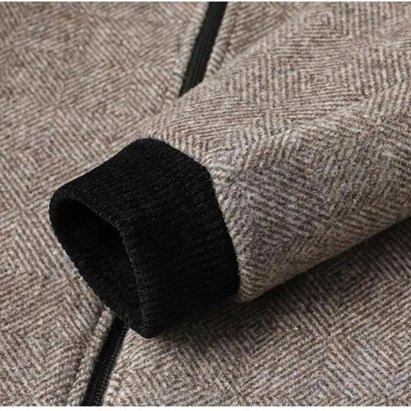 Veste en laine pour homme au design moderne 3