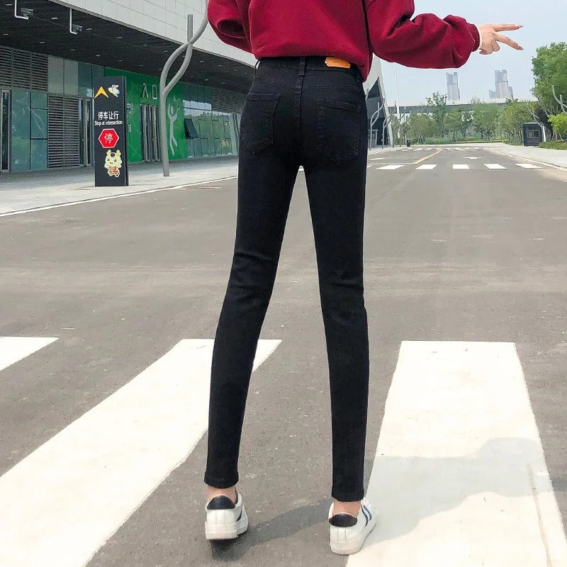 Jeans stretch classiques pour femmes