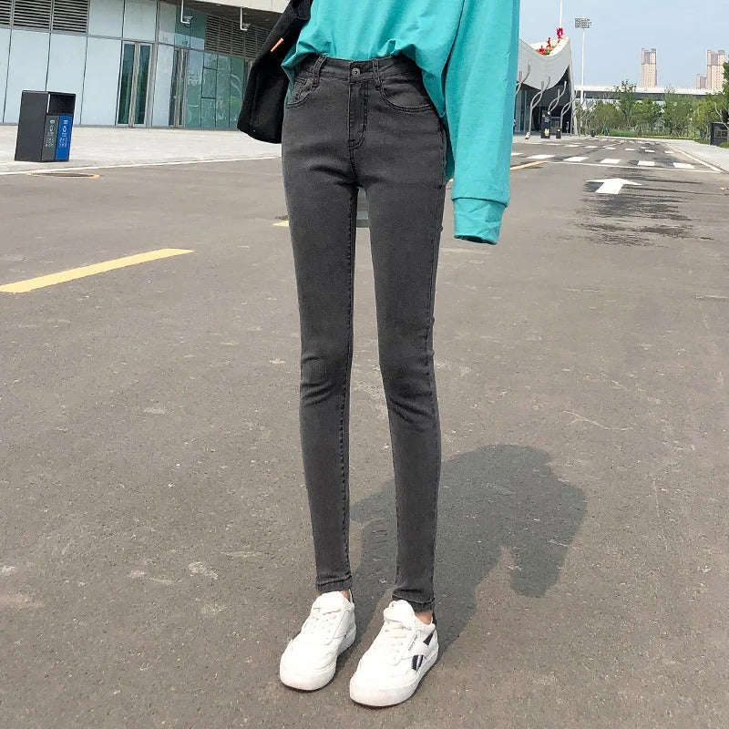 Jeans stretch classiques pour femmes