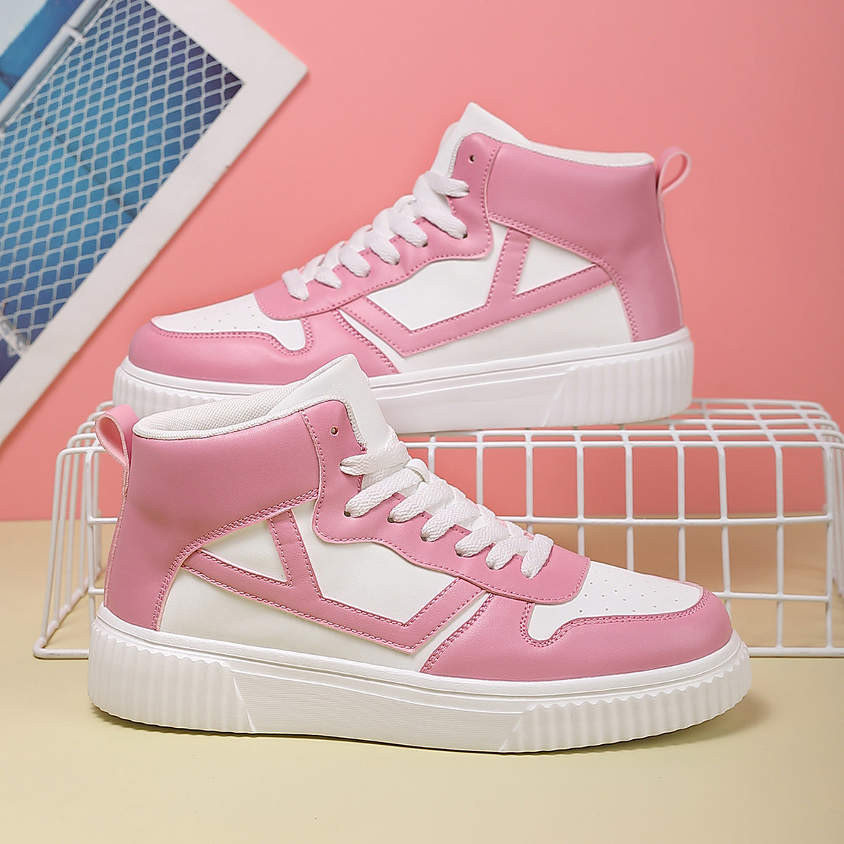 Baskets Femme Montantes Tendance avec Accents de Couleurs 0