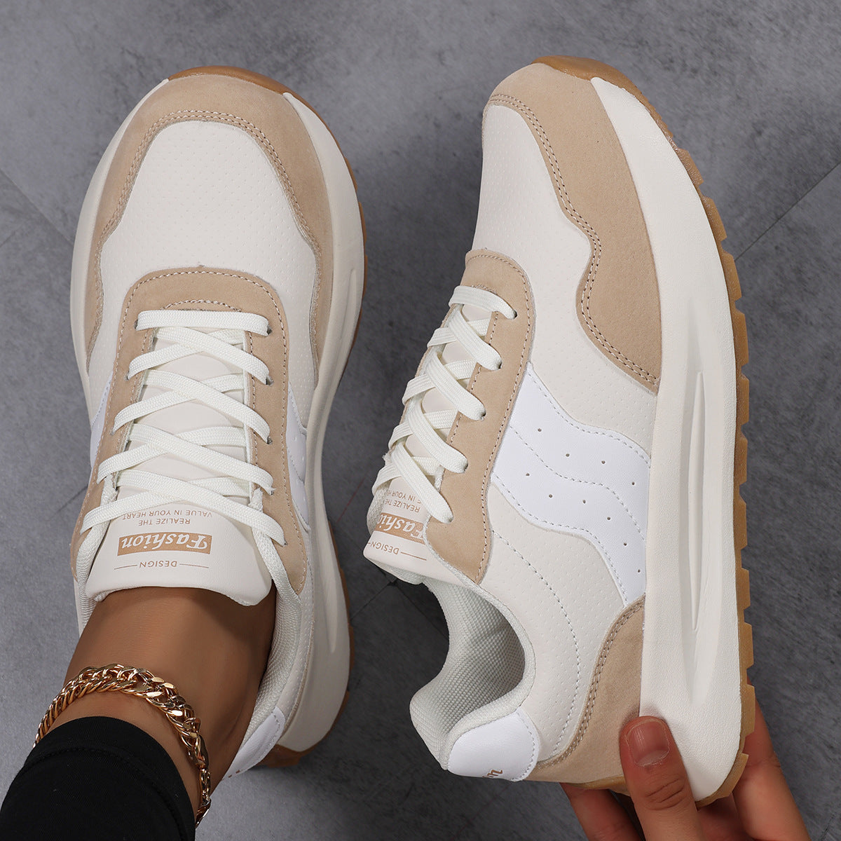 Baskets pour femmes tendance 0