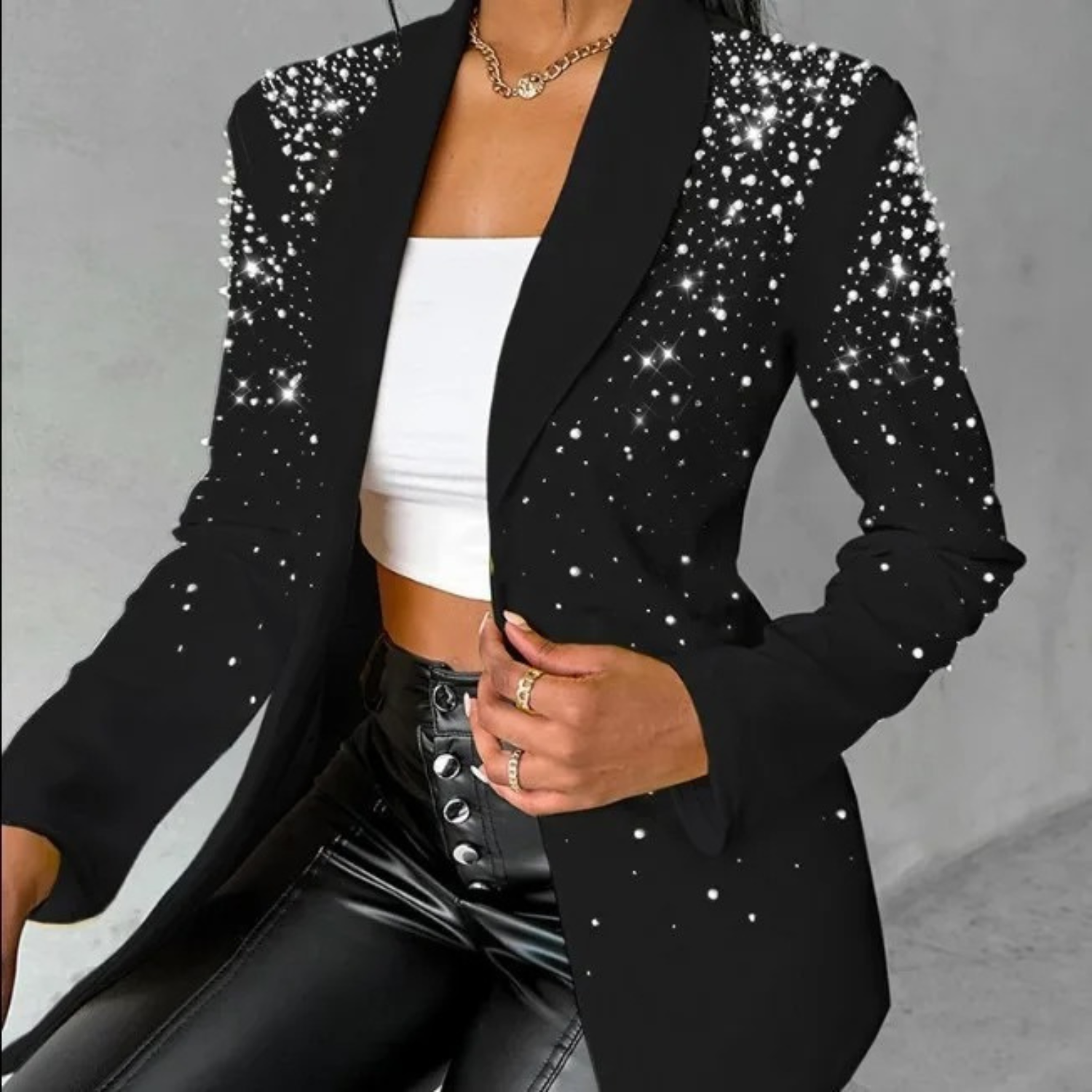 Blazer Femme Chic avec Détails en Perles pour un Look Raffiné 1