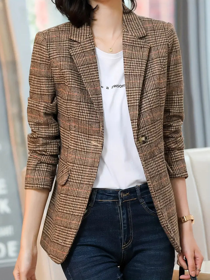 Blazer à carreaux pour femme avec un bouton 3
