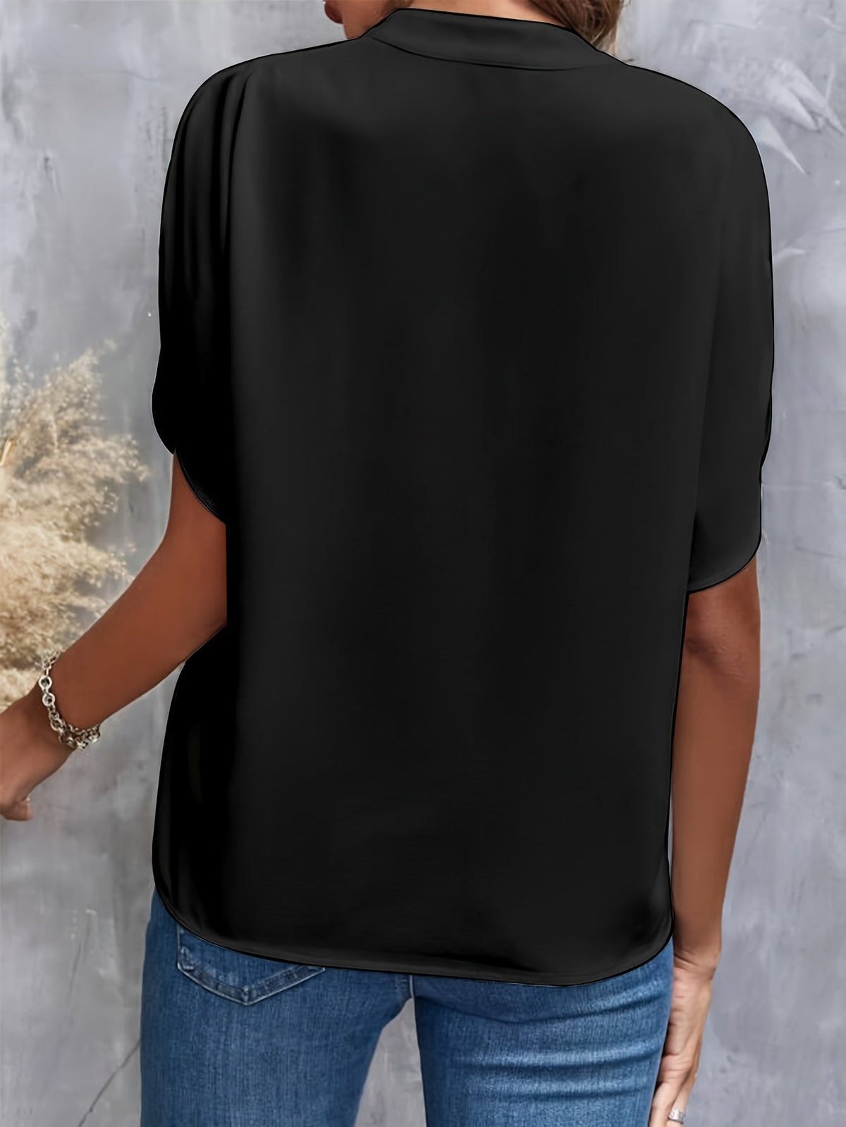 Blouse Femme Légère et Élégante 4