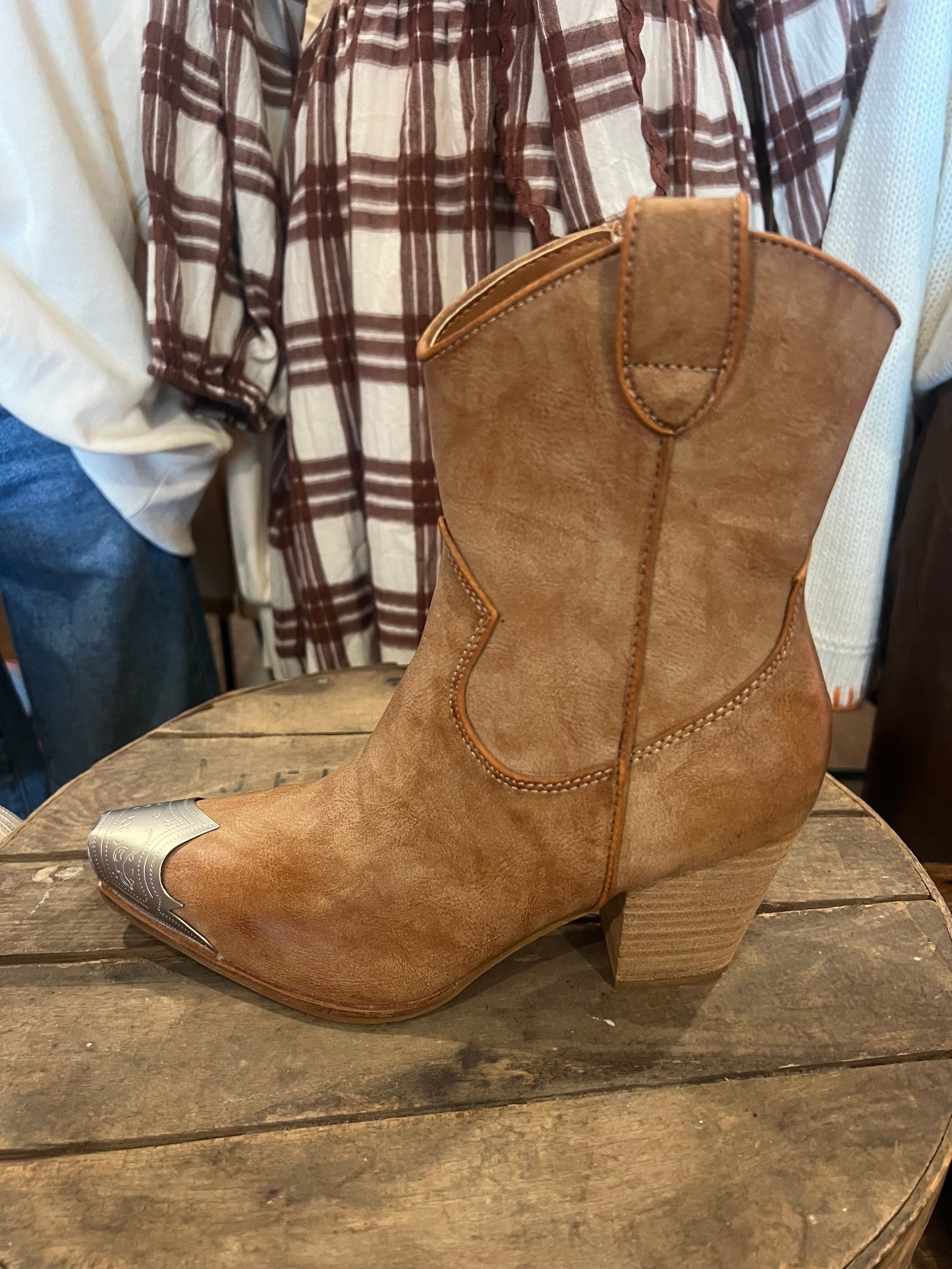 Bottes Western Casual Femme en Nubuck 1