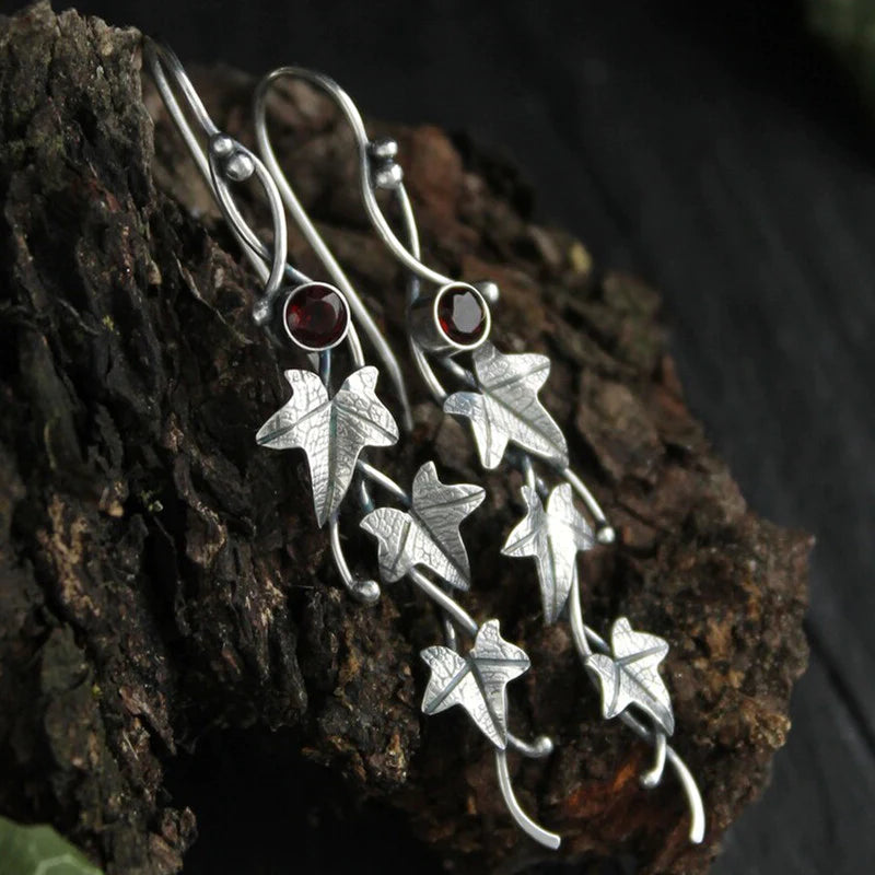 Boucles d'oreilles en forme de feuille pour femmes 2