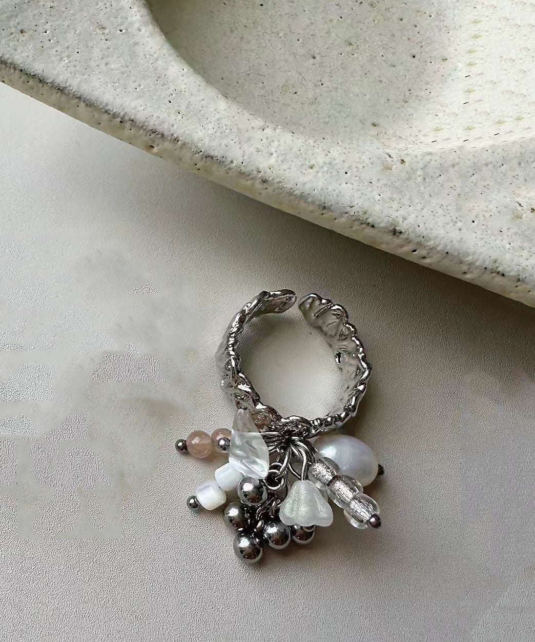 Boucles d'oreilles ouvertes avec pampilles et perles pour femme 4