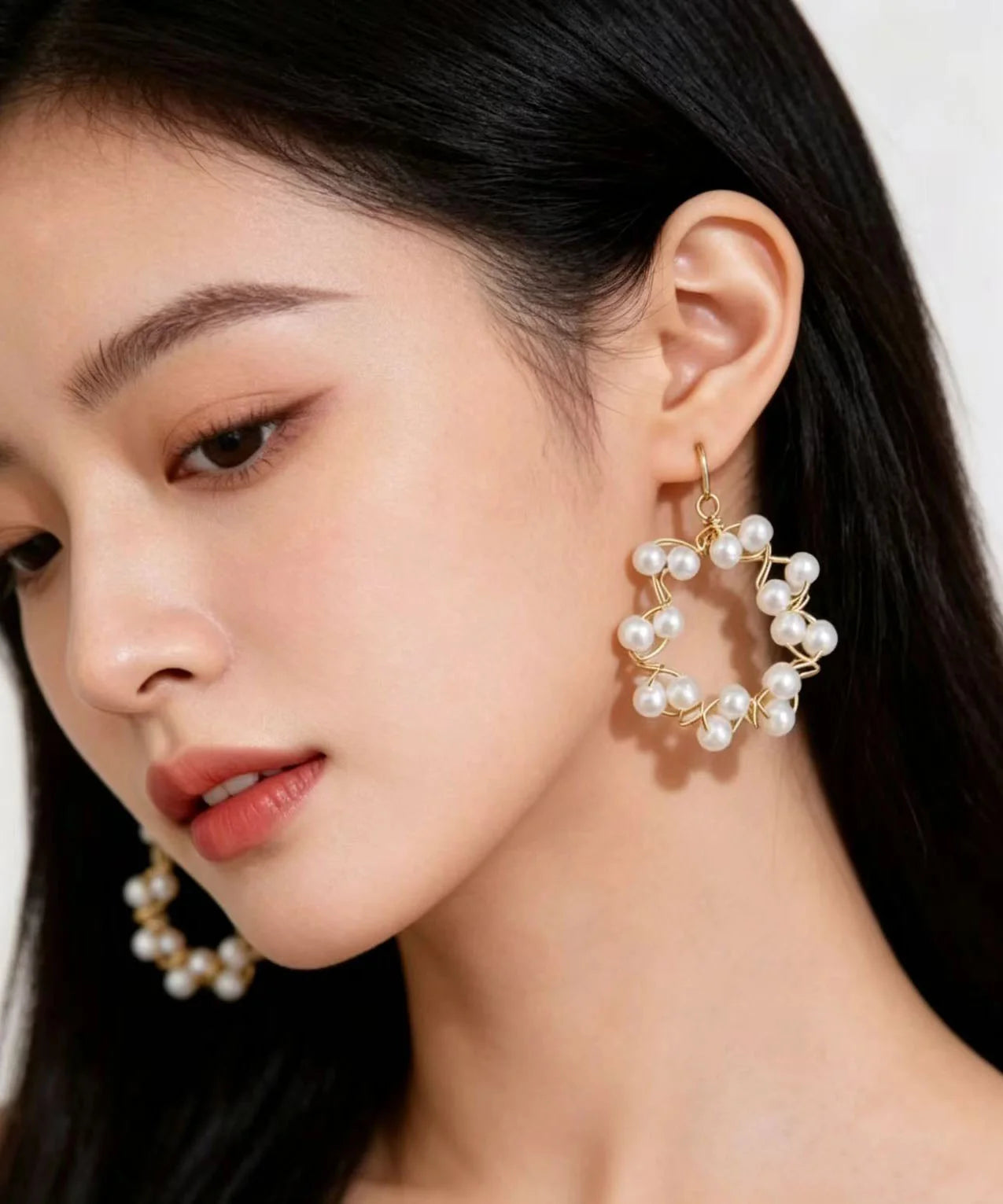Boucles d'oreilles pendantes en forme d'anneau pour femme 2