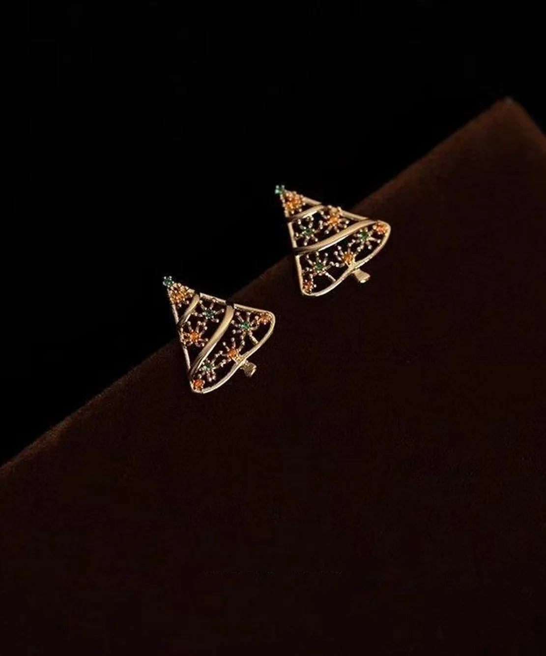 Boucles d'oreilles puces femme style vintage sapin de Noël 1