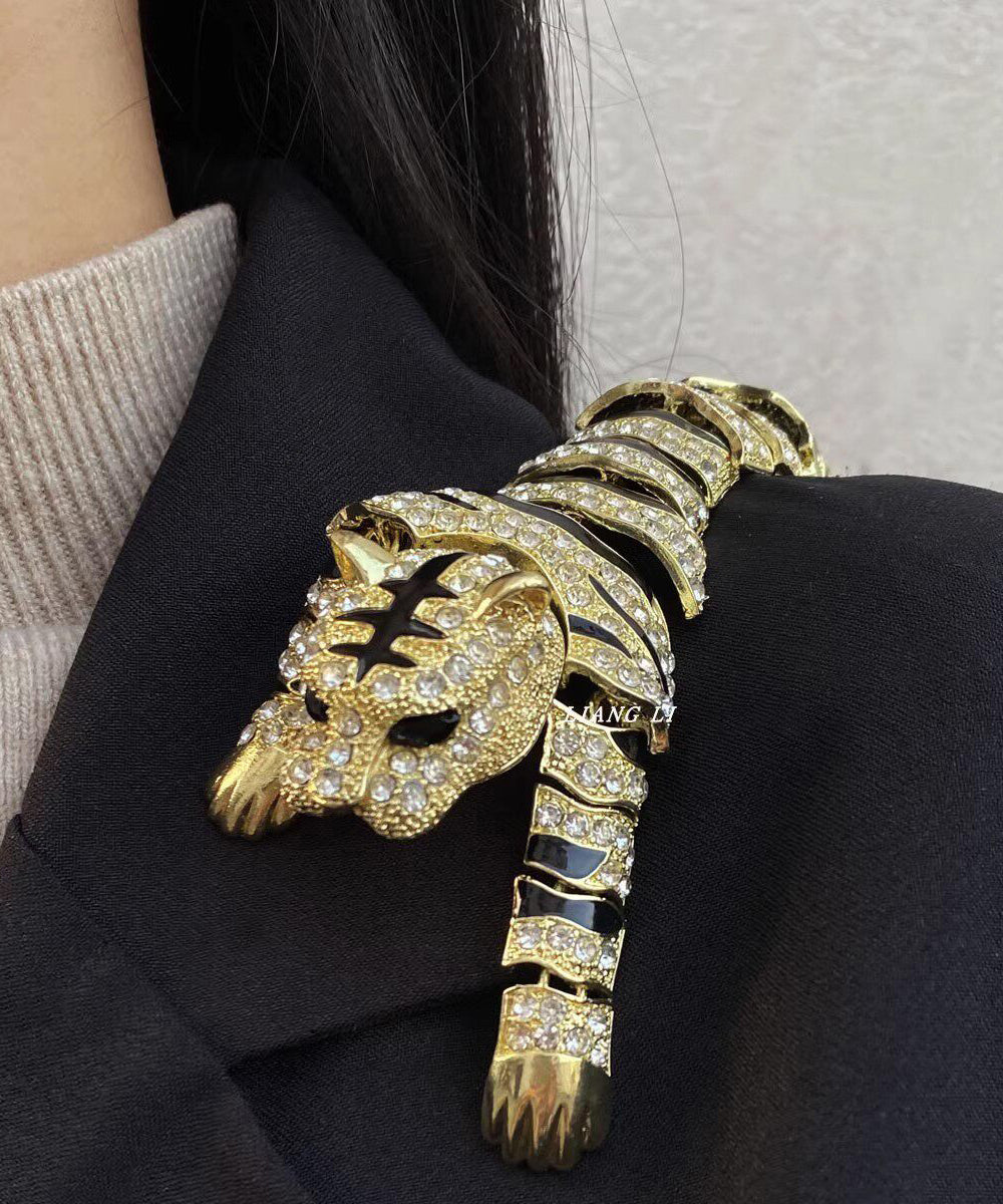 Broche Femme Tigre Oversize Design Original 1