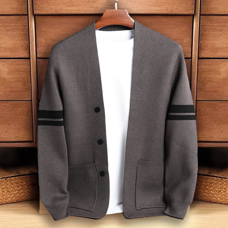 Cardigan pour Homme en Maille Moderne 2