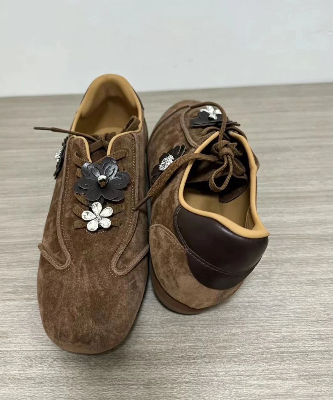 Chaussures plates décontractées à lacets pour femmes 2