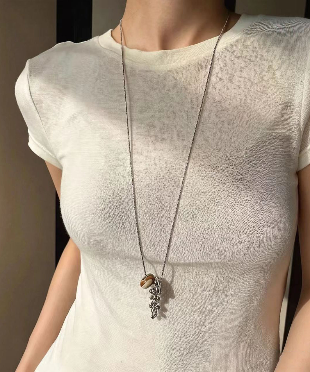 Collier Femme Lariat Minimaliste avec Pierre Naturelle 2