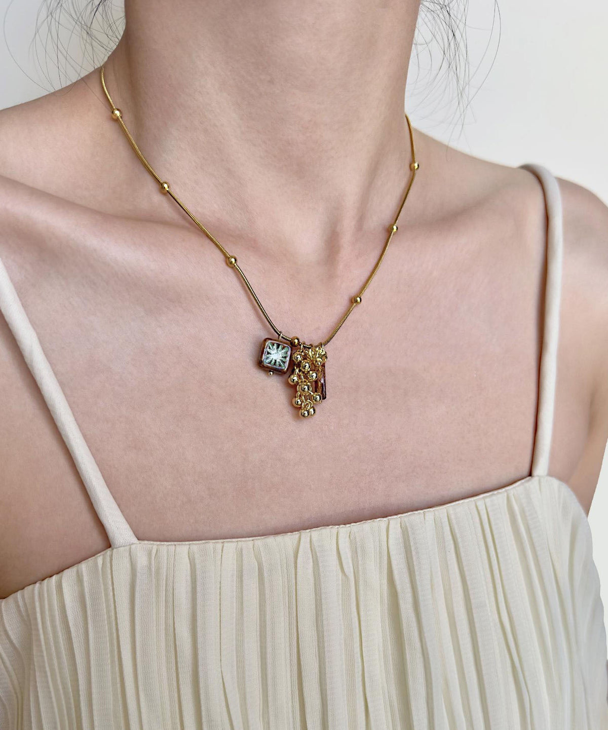 Collier Femme Pendentif Perles de Verre Style Moderne 2
