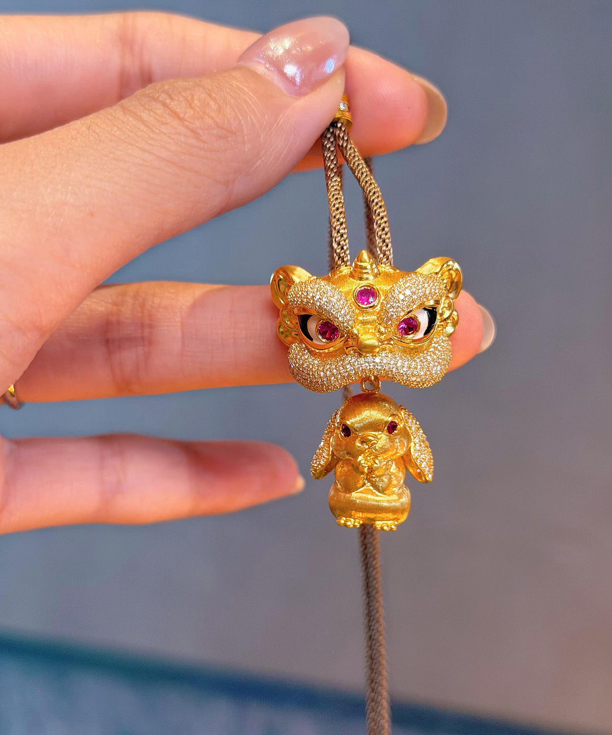 Collier Femme Pendentif Vintage Danse du Lion 2