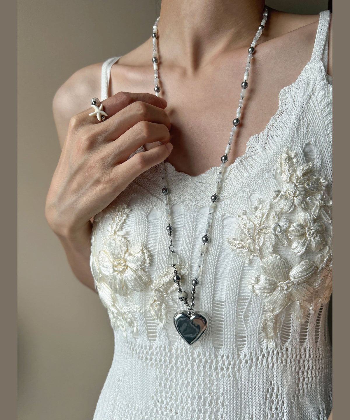 Collier Long Femme avec Pendentif Cœur Design Original 2