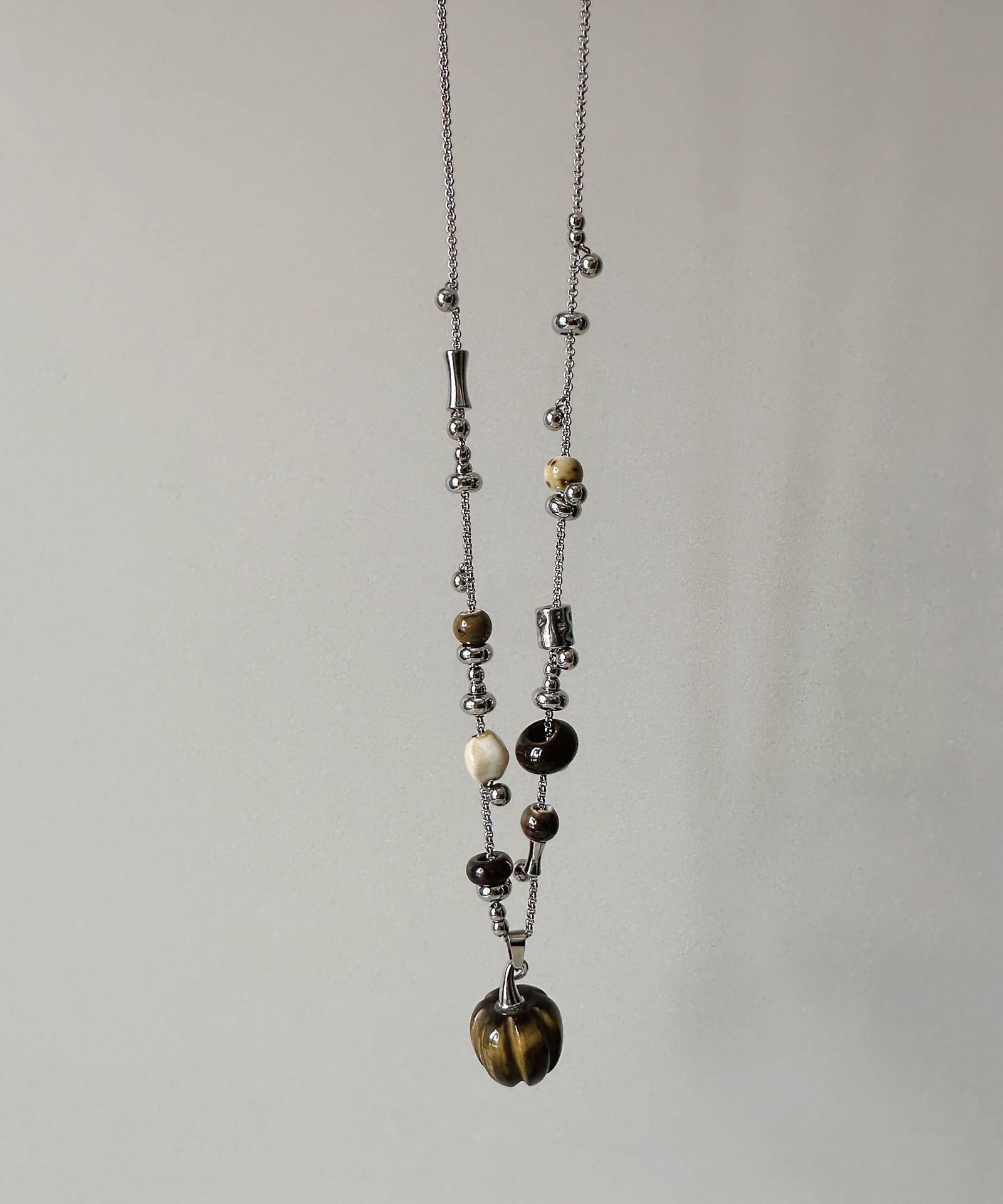Collier long pour femme avec pendentif en pierre naturelle 4