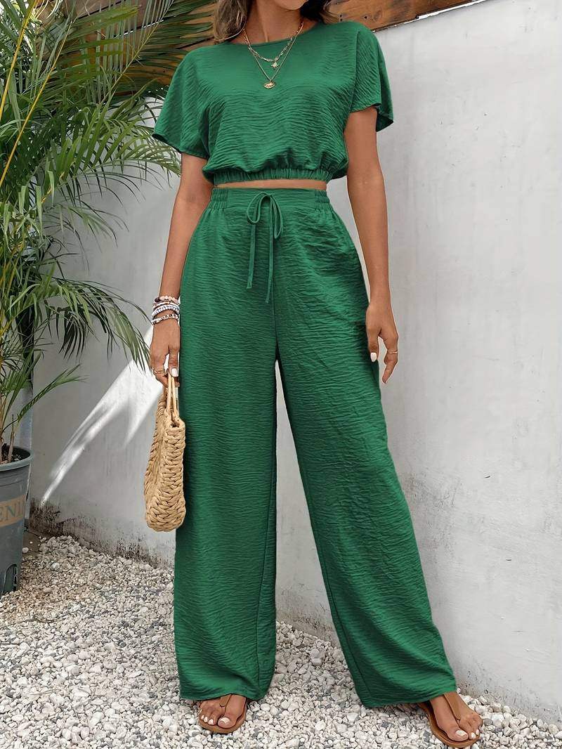 Ensemble Femme Haut Court et Pantalon Large 1