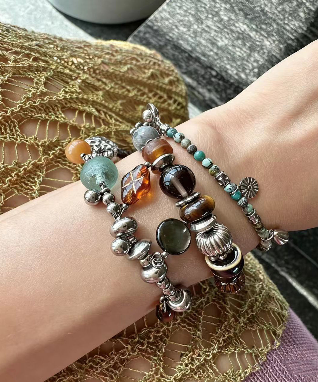 Ensemble de trois bracelets pour femmes multicolores style perles 4