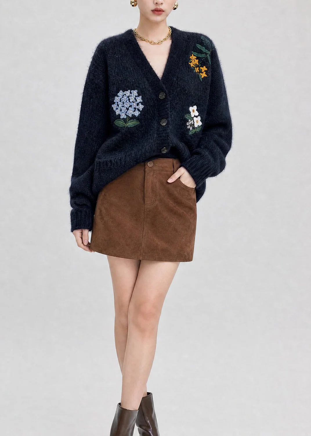 Gilet Femme Col V avec Poches Brodées Style Automnal 4