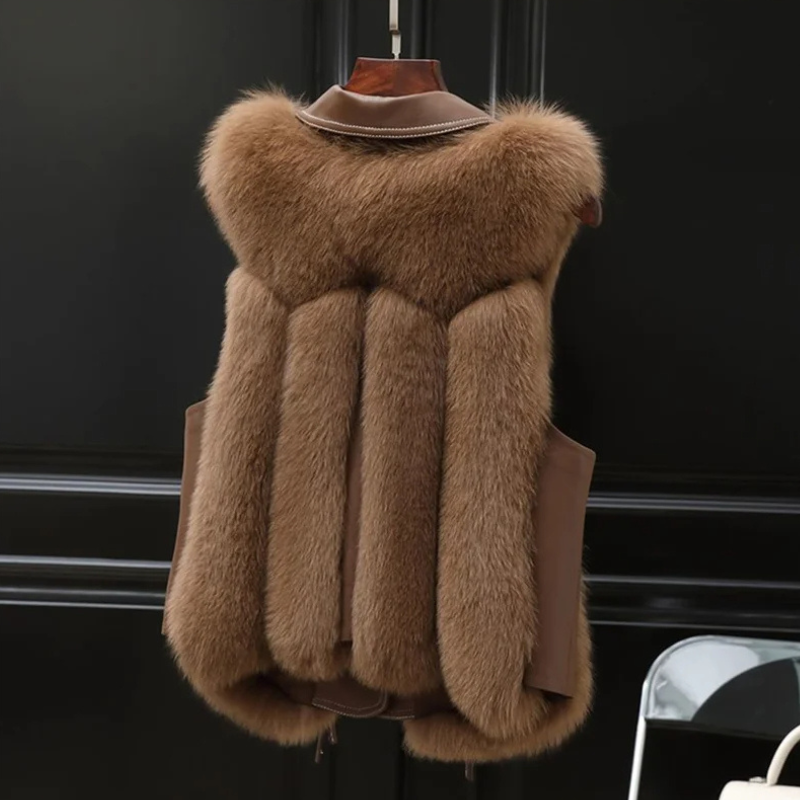Gilet Femme à Col Noué 4