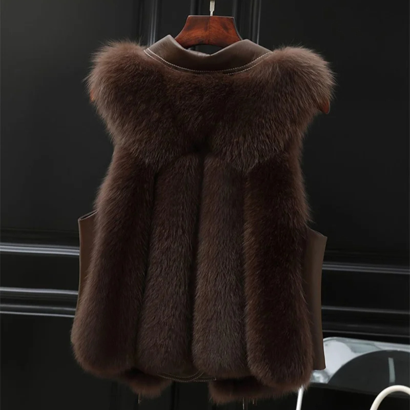 Gilet Femme à Col Noué 6