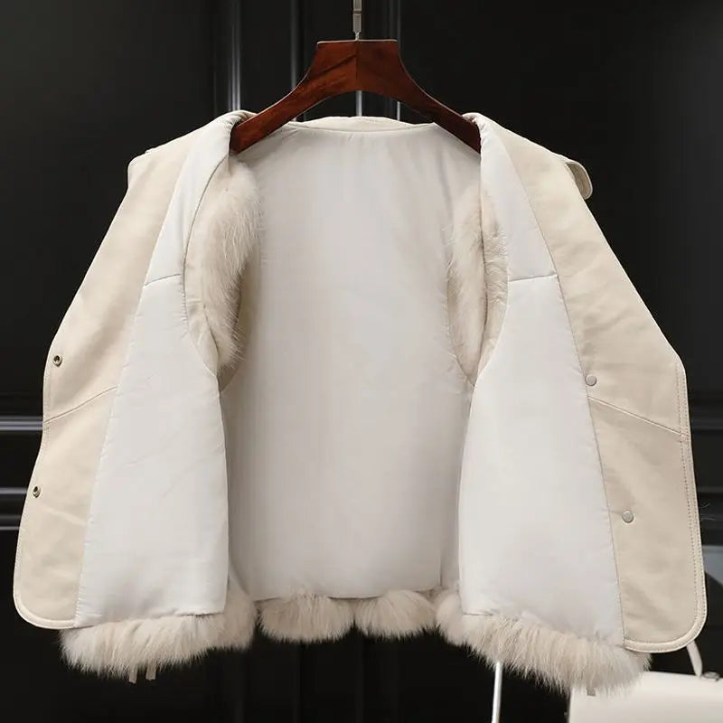 Gilet Femme en Fourrure Royale Chic 2