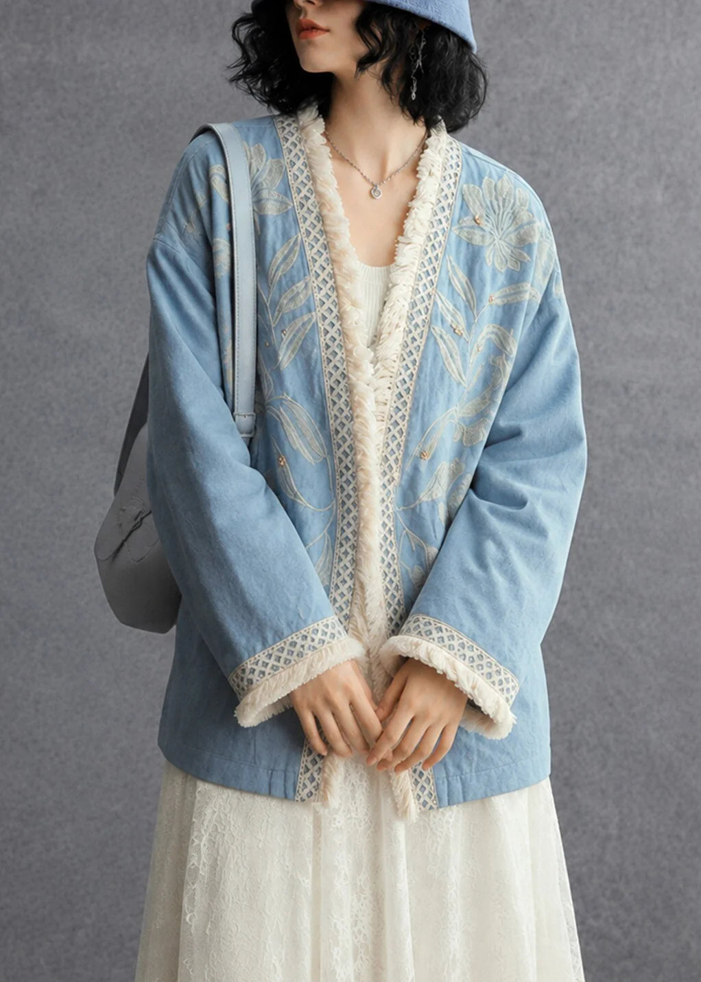 Gilet oversize pour femme style brodé automnal 4