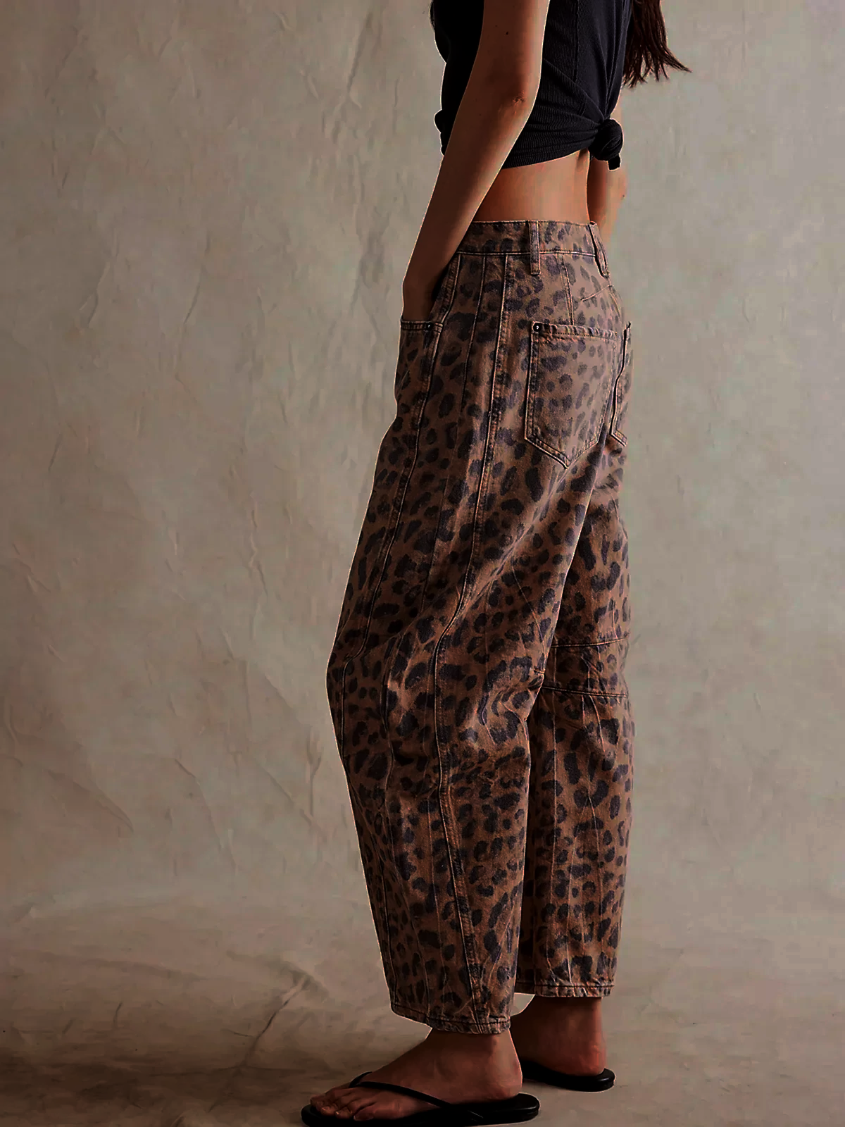 Jean Femme Imprimé Léopard Coupe Large 100% Coton 1