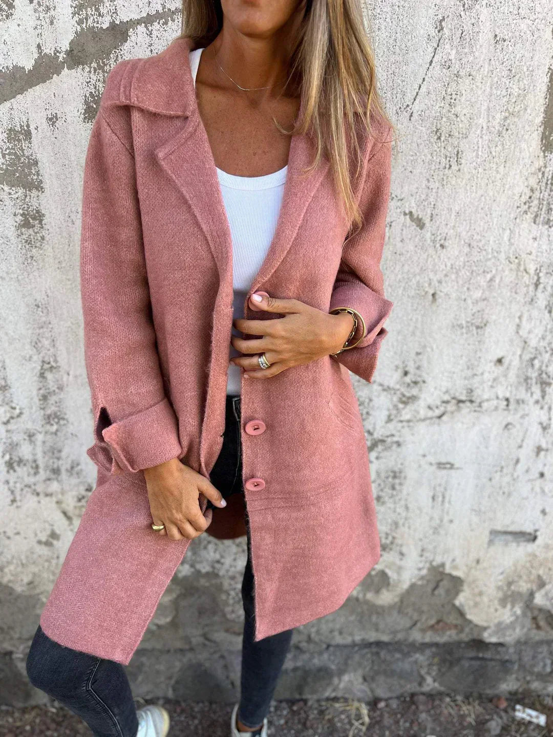 Manteau Long pour Femme au Design Classique 2
