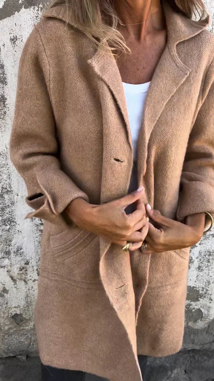 Manteau Long pour Femme au Design Classique 6