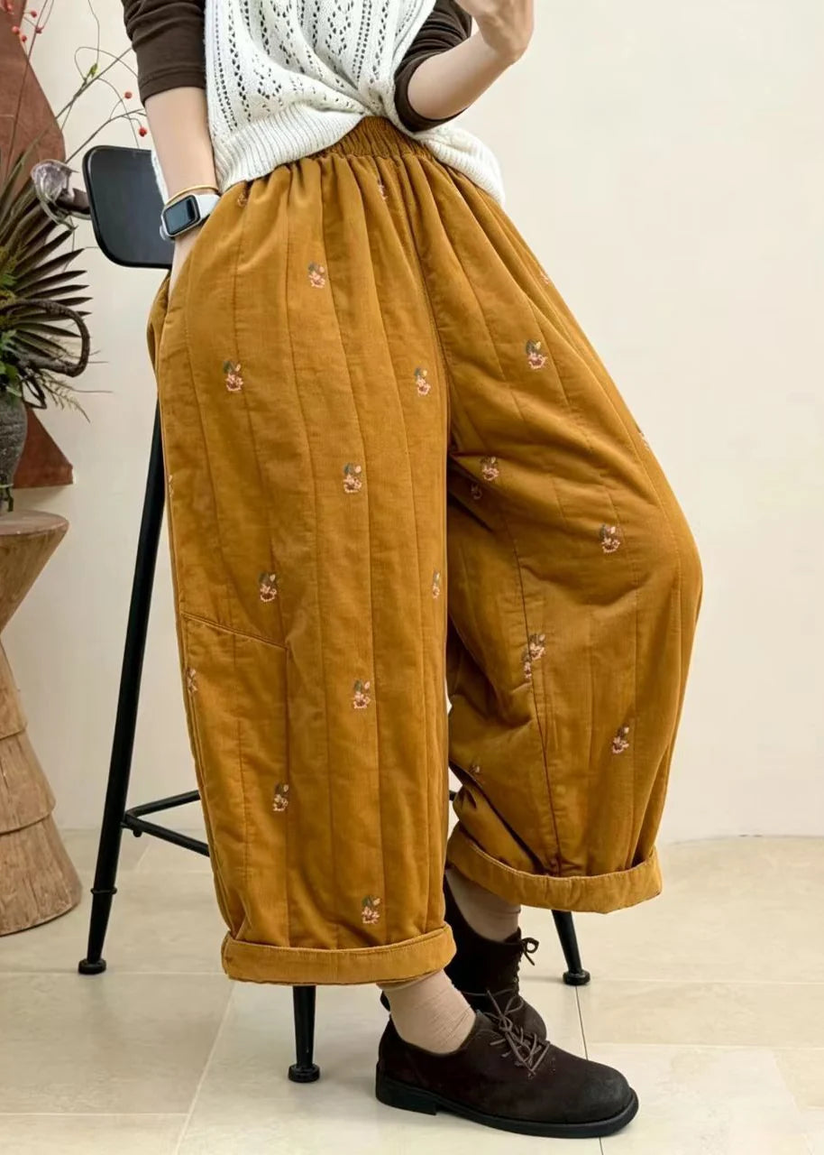 Pantalon court ample brodé à revers pour femme 3