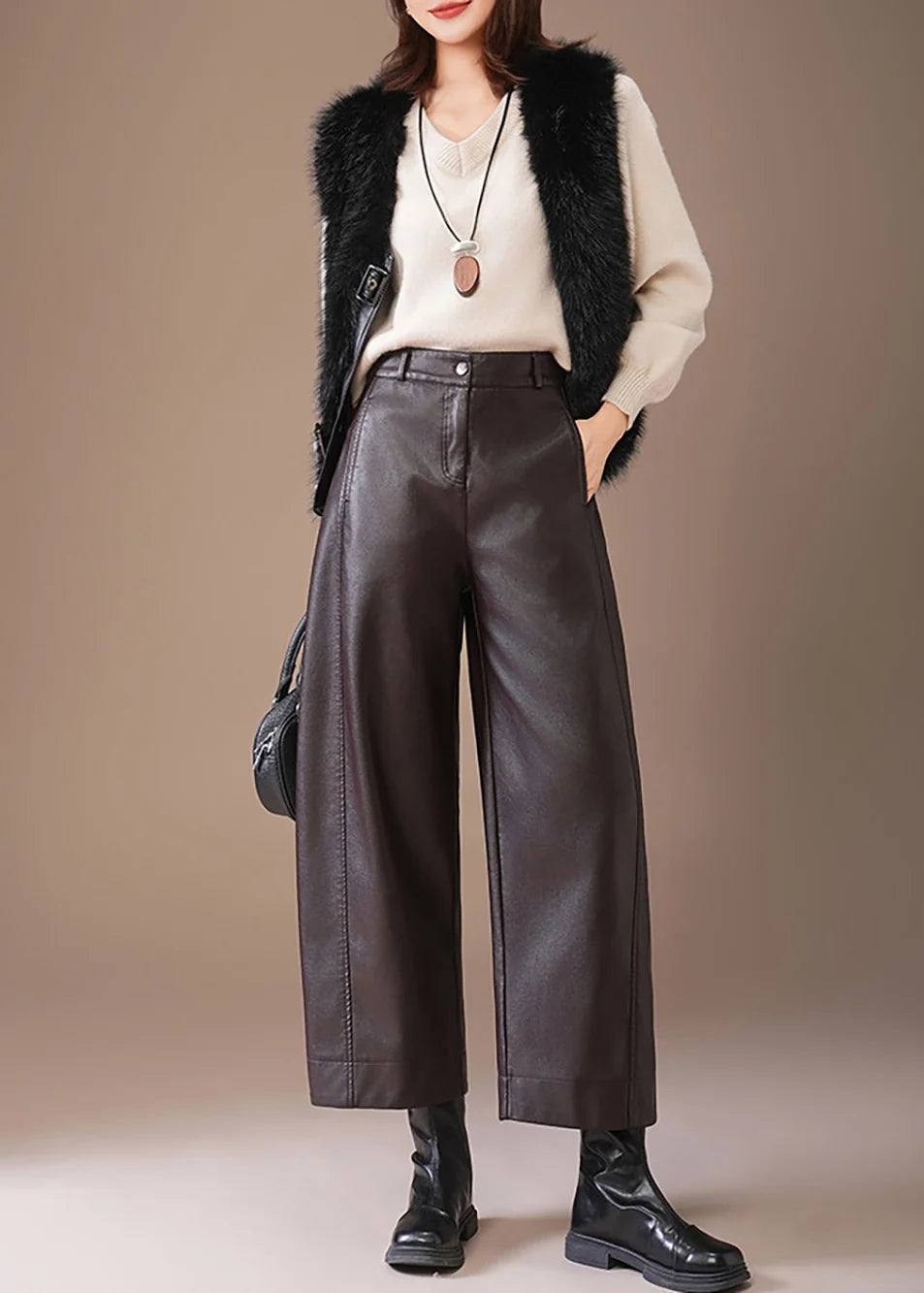 Pantalon court femme taille haute coupe droite 2