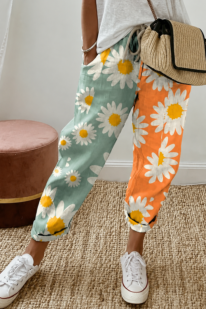 Pantalon pour femme avec imprimé unique et poches boutonnées 8