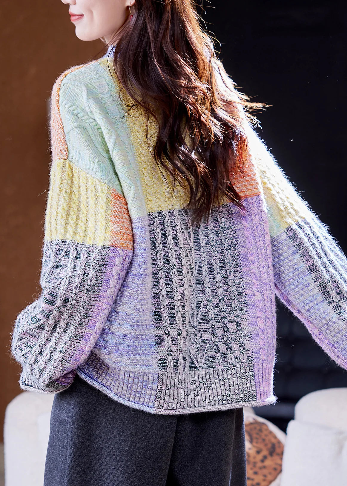 Pull Court Oversize à Carreaux pour Femme 3