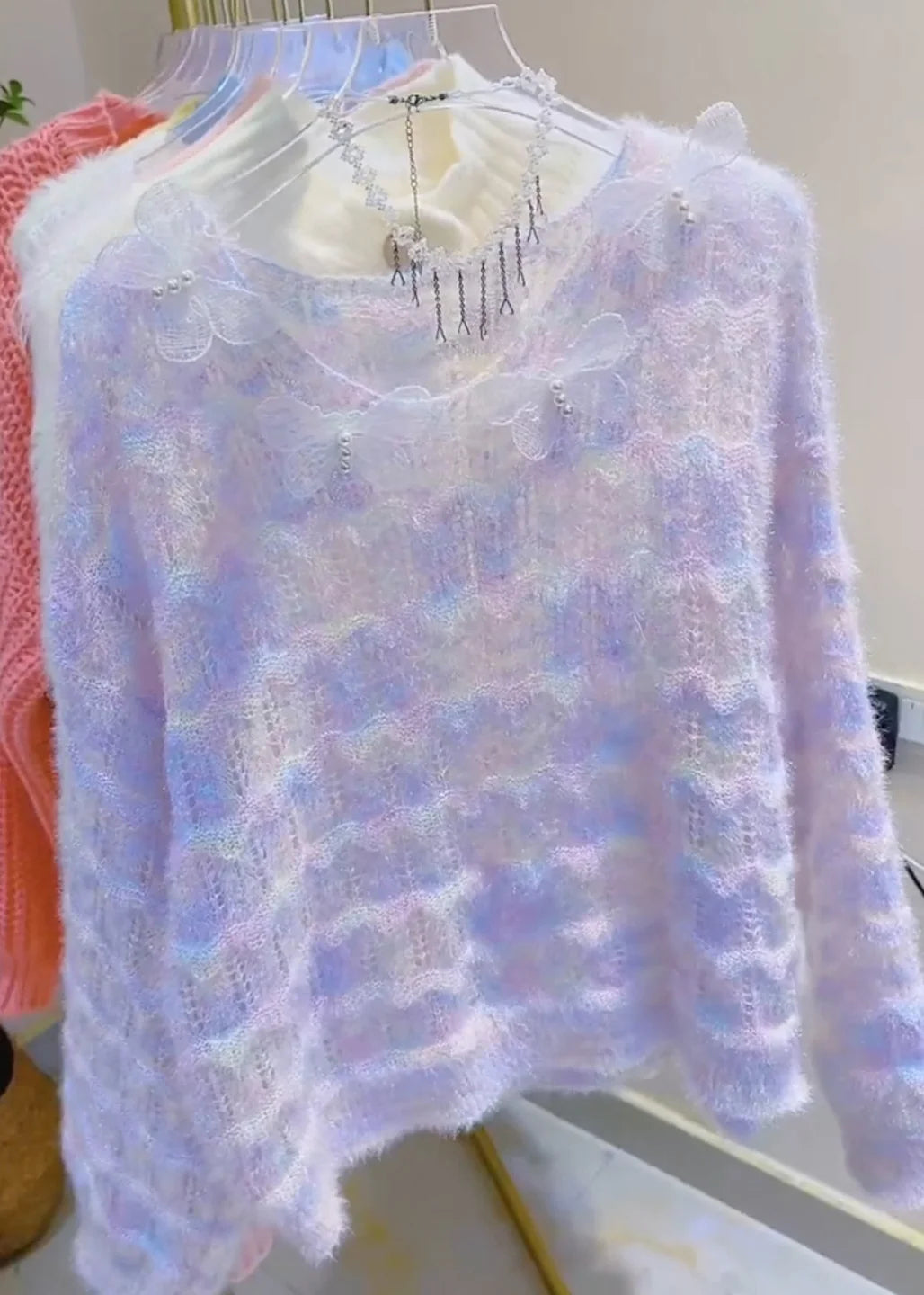 Pull Femme Ajouré Motif Papillon Automnal 3