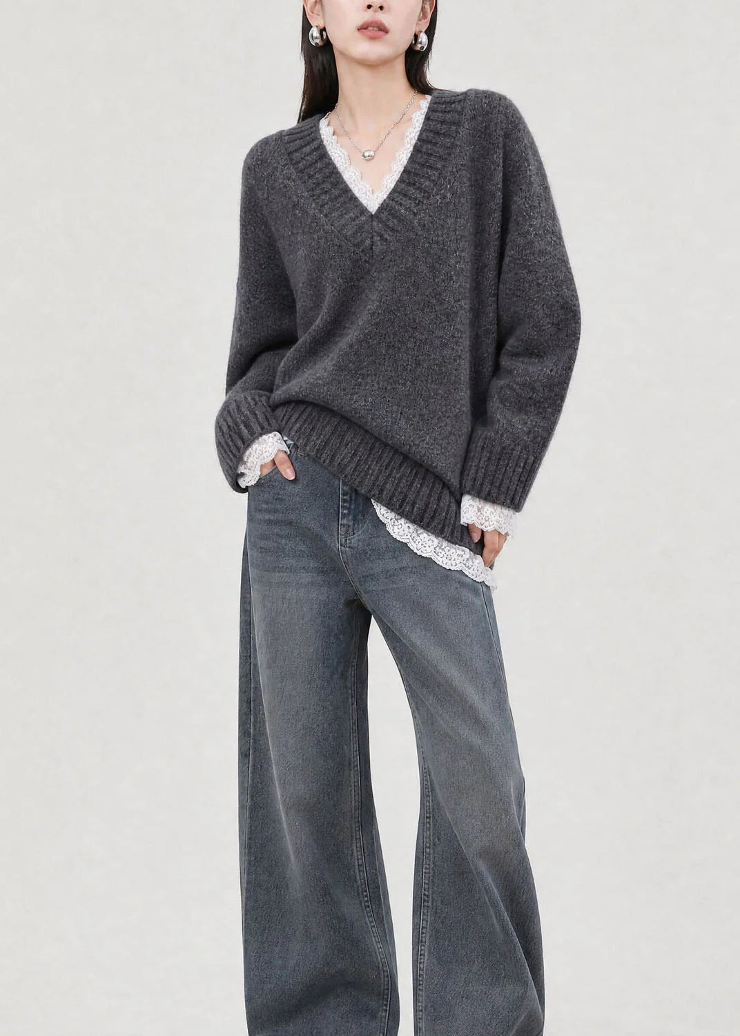 Pull Femme Col V avec Empiècements en Dentelle Automnal 3