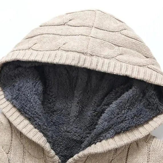 Pull à Capuche Tricoté pour Homme 6