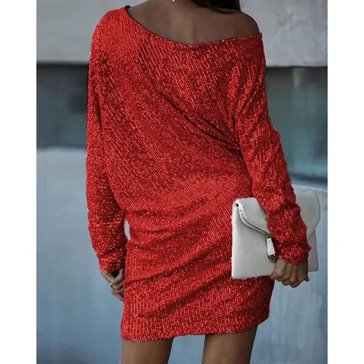 Robe Courte à Sequins avec Épaules Dénudées 4